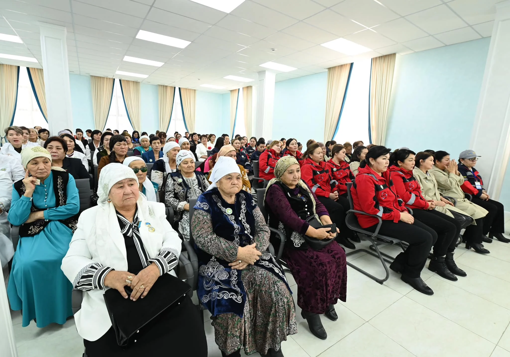 Сыр елінде «Әлемнің әміршісі – еңбек» атты облыстық әйелдер форумы өтті