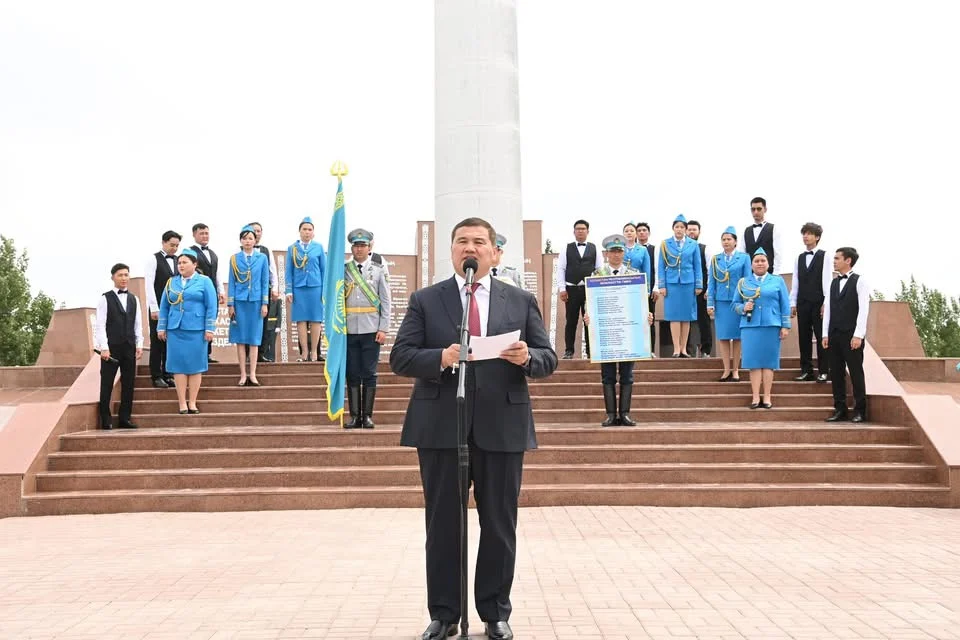 Қызылордада мемлекеттік рәміздер күніне арналған патриоттық акция өтті