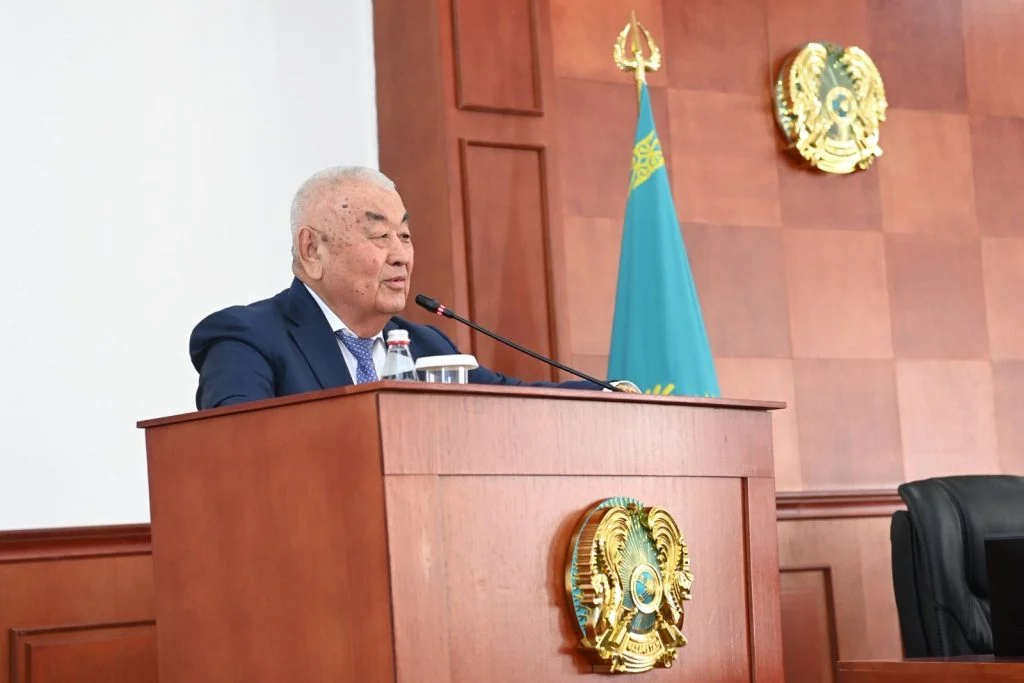 Аймақ басшысы ел ағасы оразғали бекпановты 85 жас мерейтойымен құттықтады