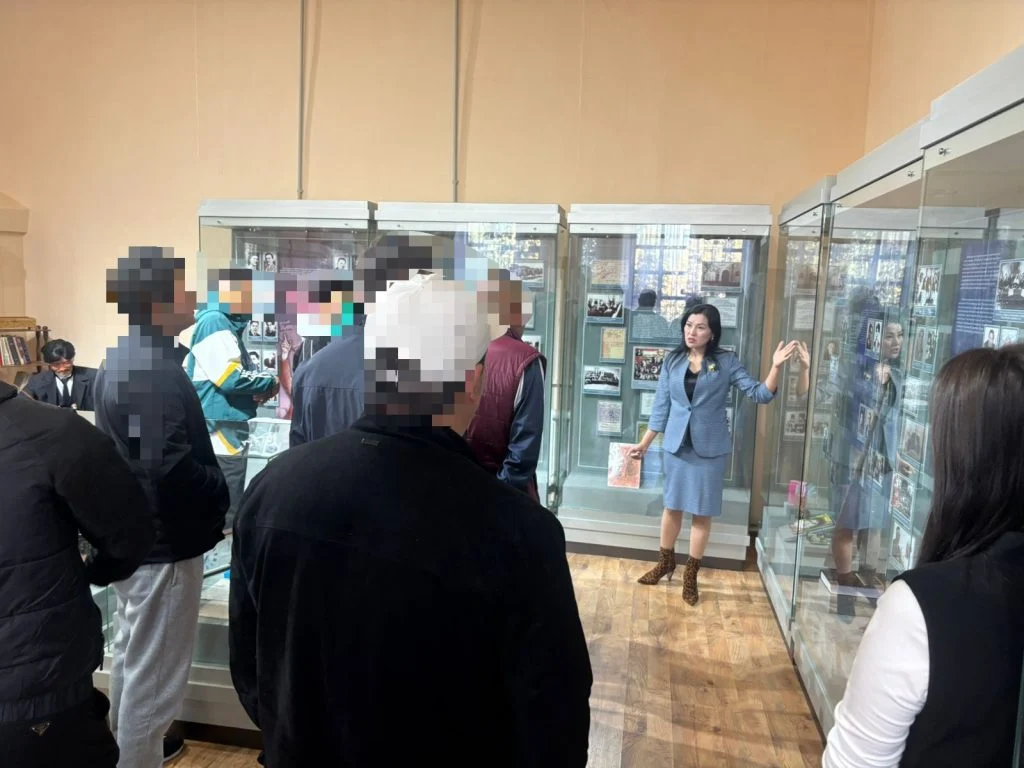 Есептегі азаматтар мұражайға экскурсия жасады