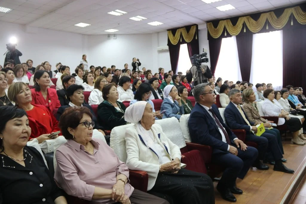 24 қазан – кітапханашылар күні