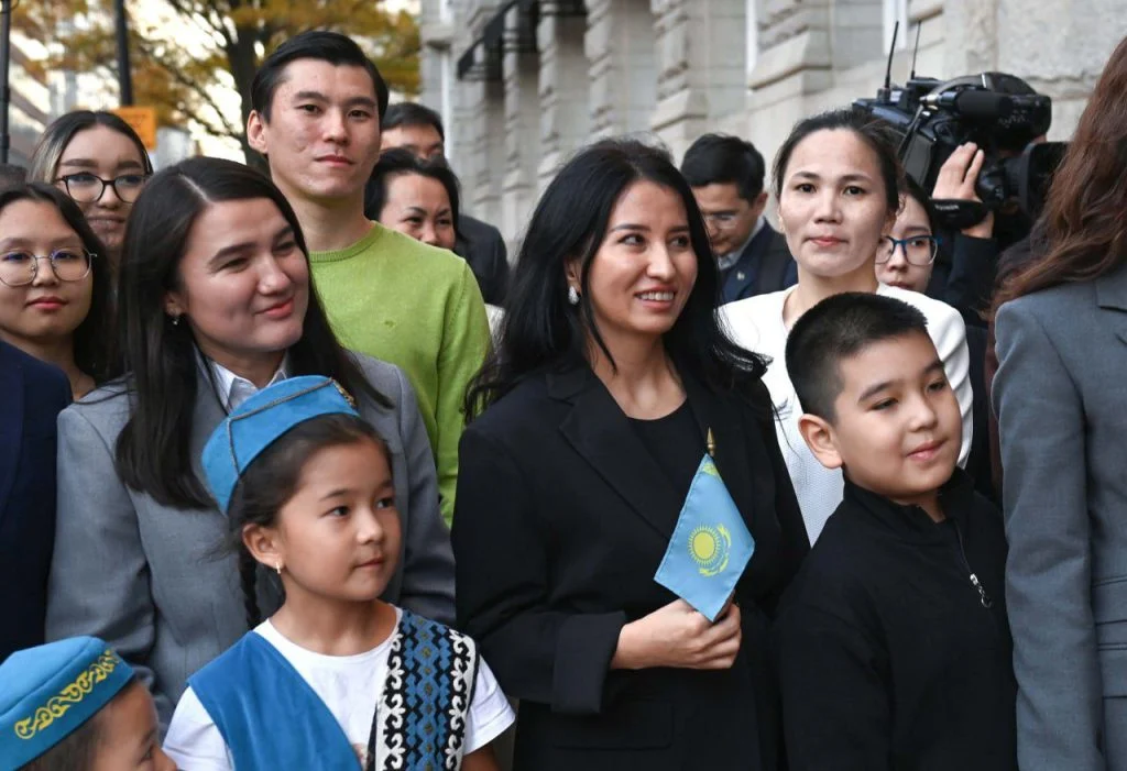 Президент Қасым-Жомарт Тоқаевты АҚШ-та оқитын қазақ студенттері қарсы алды