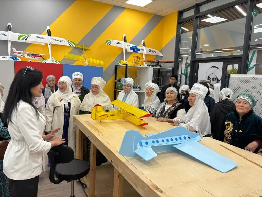 «Абысын ажын» республикалық байқауының қатысушылары өңірдің мәдени және рухани нысандарын аралады