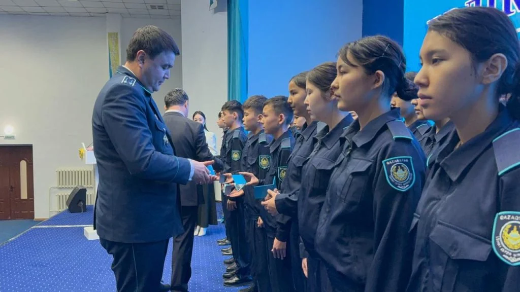 Қызылорда облысында қызмет бабында қаза болған полицейдің құрметіне «Жас сақшы» полиция сыныбы ашылды