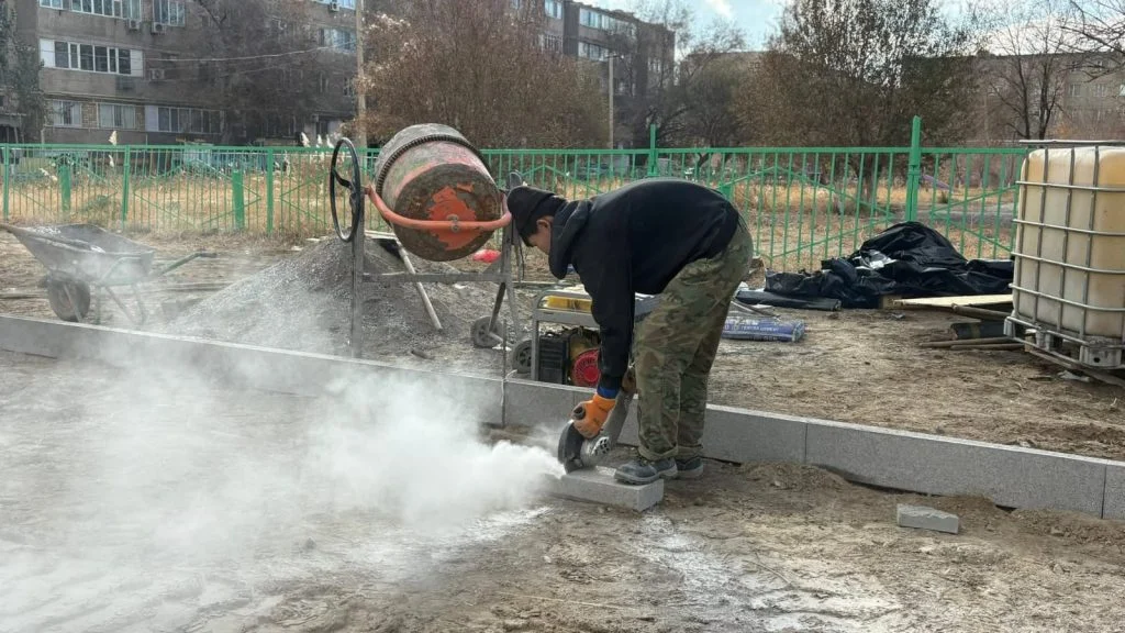 Аулаға лайық алаң бар