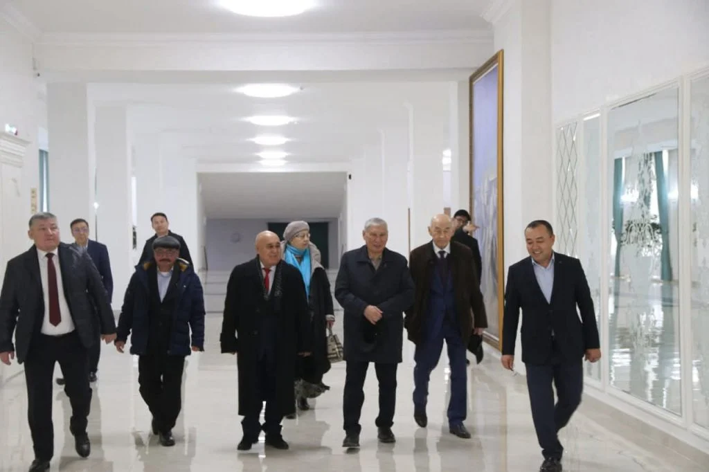 Қызылордада Социалистік Еңбек Ері Еркін Әуелбековтің есімі ұлықталуда