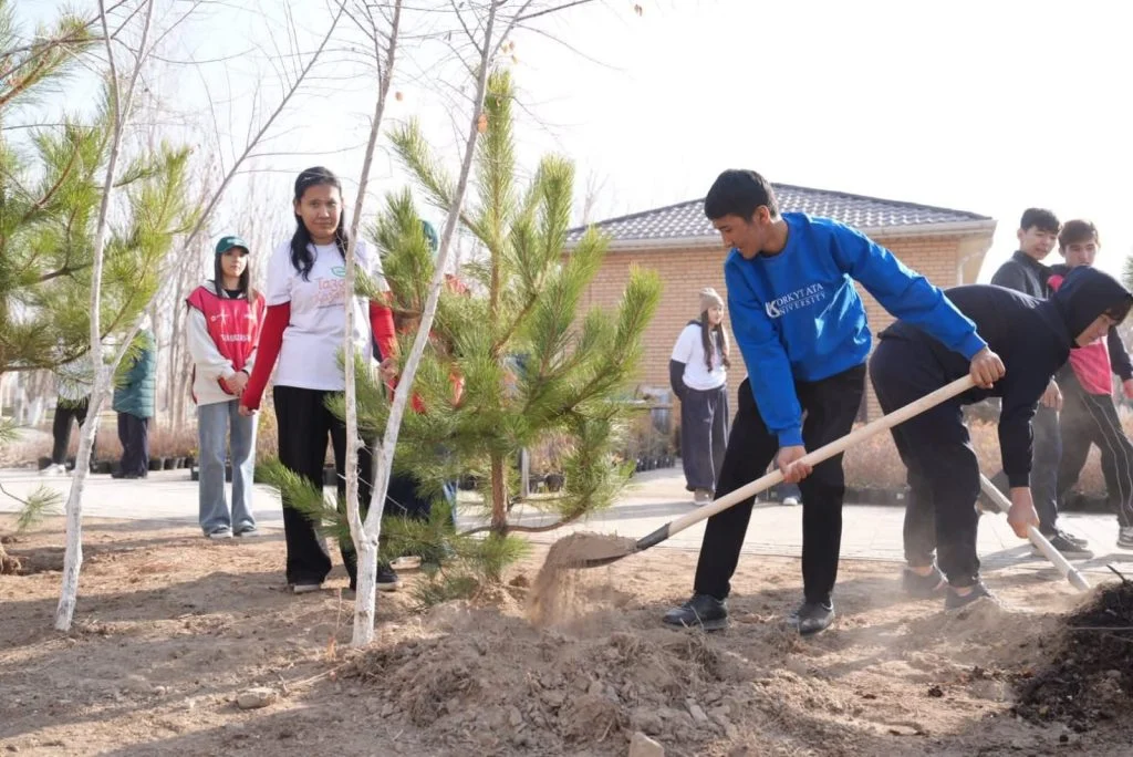 Ардагерлер «Таза Қазақстан» бағдарламасы аясындағы тал егу рәсіміне қатысты