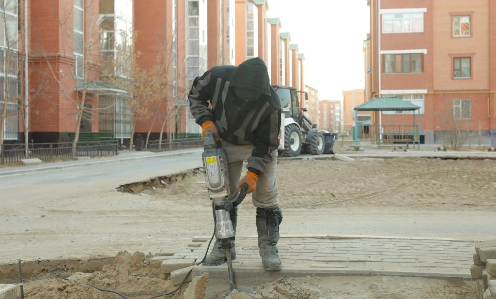 Халық сұранысы - аула тынысы