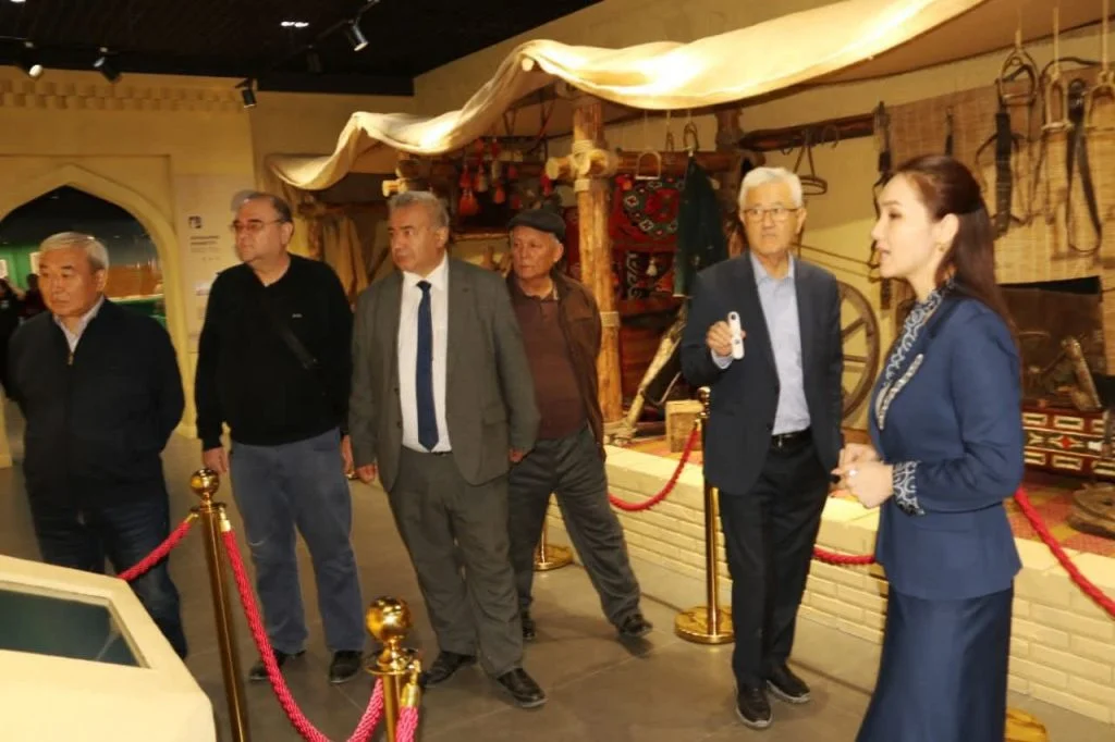 Конференция қатысушылары шаһардың көрікті жерлерімен танысты