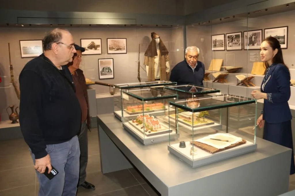 Конференция қатысушылары шаһардың көрікті жерлерімен танысты