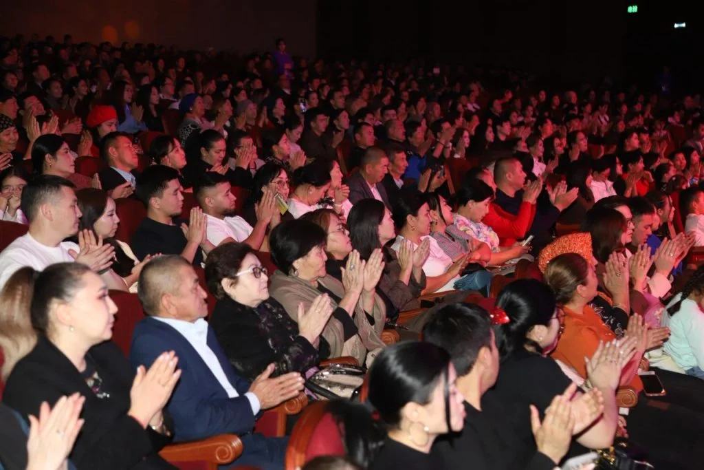 Өнермен өрілген өмір: Олжас Нұраліевтің есеп беру концерті өтті