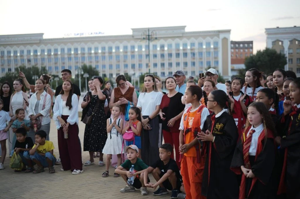 «Біз жанбасақ лапылдап» немесе жастарға қамқорлық қандай?