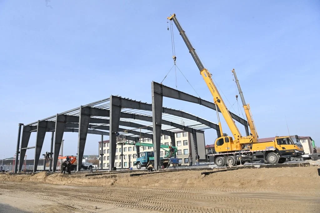 Құрылыс алаңдарындағы жұмыс барысы тексерілді