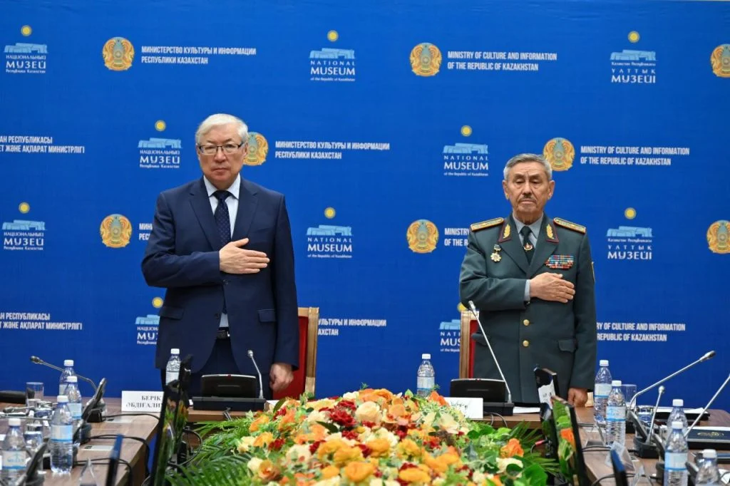 Жастарға патриоттық тәрбие беру мәселесі талқыланды