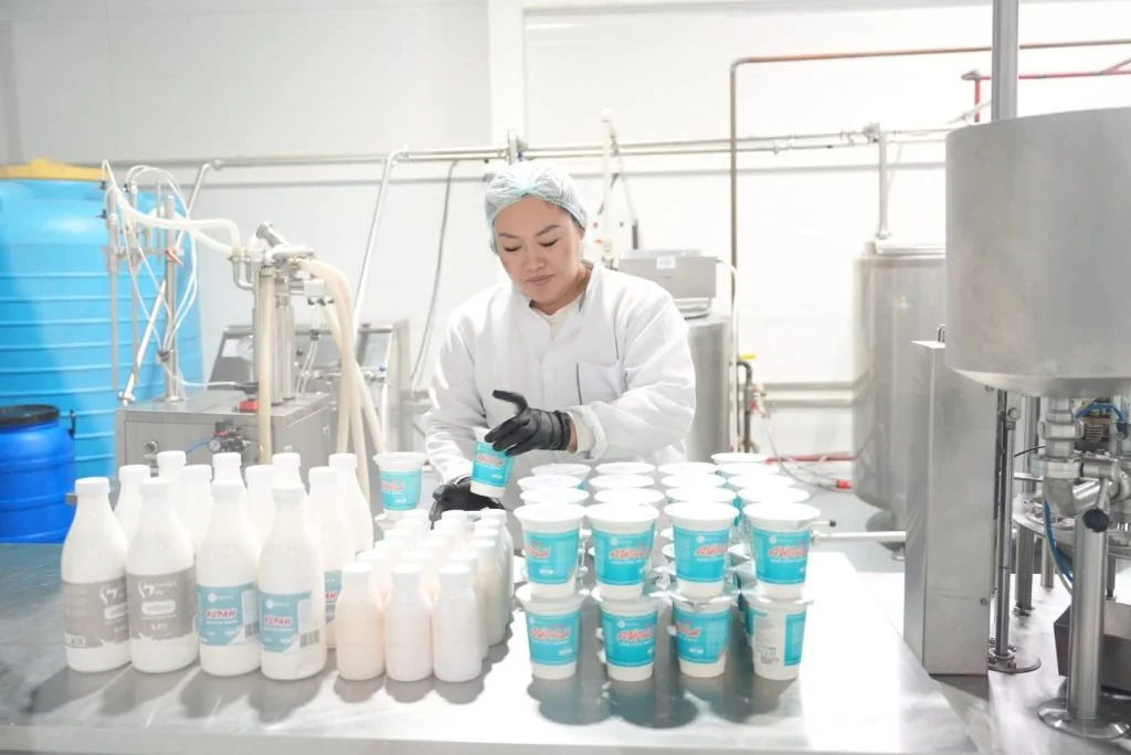 Ералы Тоғжанов өндірістік және әлеуметтік нысандар жұмысымен танысты