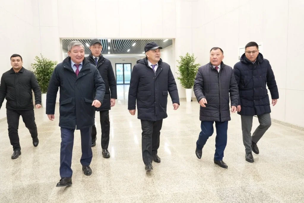 Ералы Тоғжанов өндірістік және әлеуметтік нысандар жұмысымен танысты