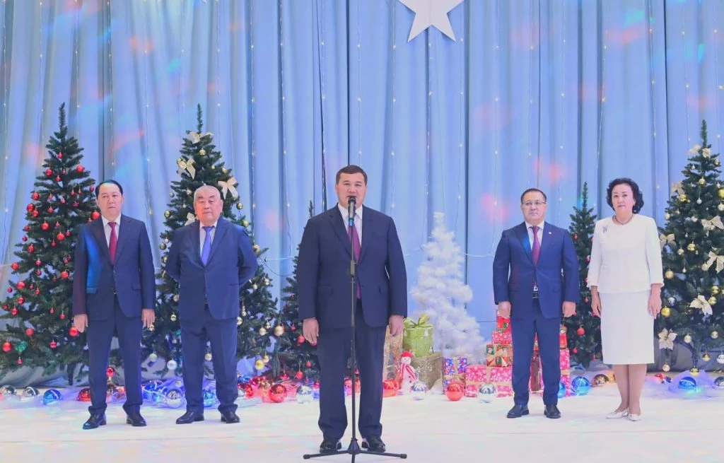 Қызылордада ҚР Президенті атынан «Ғажайыпқа толы Жаңа жыл» атты шырша мерекесі өтті