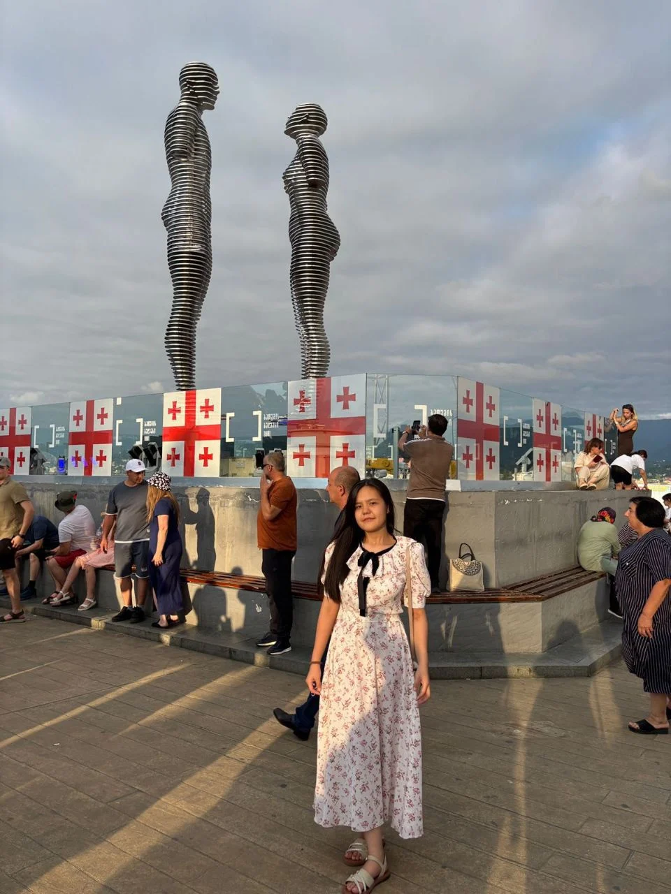 Жеті жұрттың тілін біл