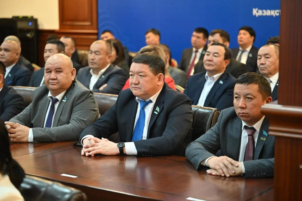 Өңірлерді дамытудың жаңа кезеңі басталды: Сенат Төрағасы Мемлекет басшысының орталықсыздандыру бағдары туралы айтты