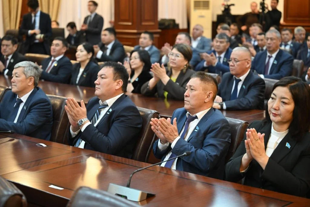 Өңірлерді дамытудың жаңа кезеңі басталды: Сенат Төрағасы Мемлекет басшысының орталықсыздандыру бағдары туралы айтты