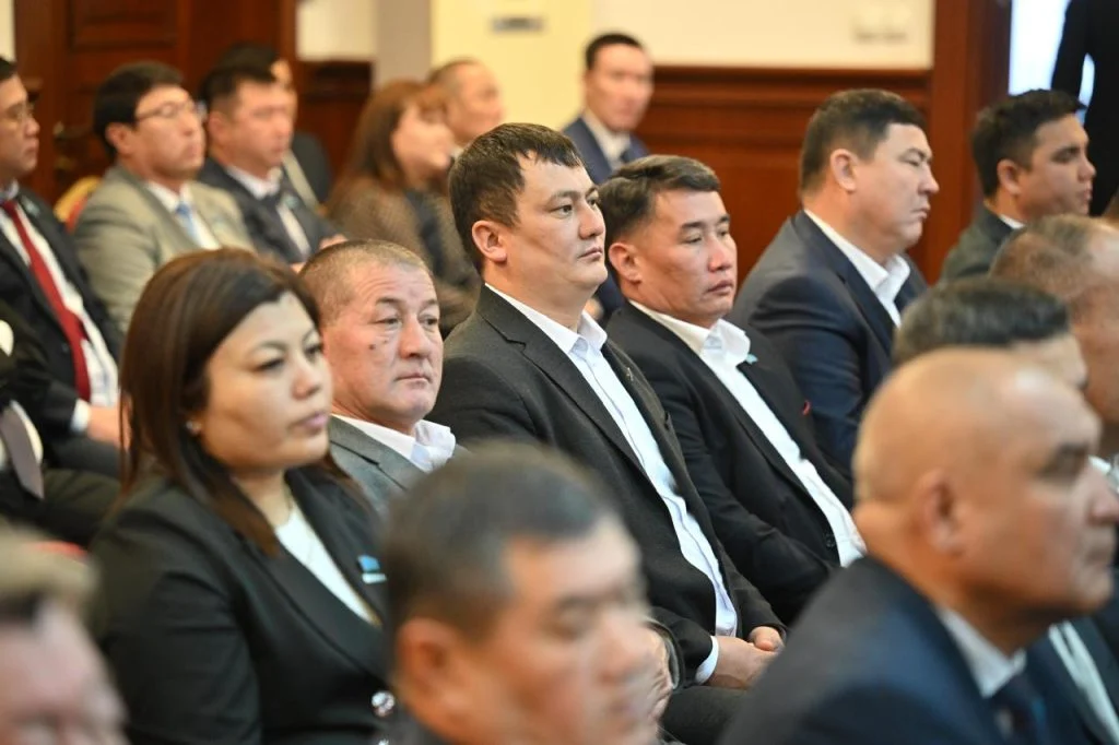 Өңірлерді дамытудың жаңа кезеңі басталды: Сенат Төрағасы Мемлекет басшысының орталықсыздандыру бағдары туралы айтты