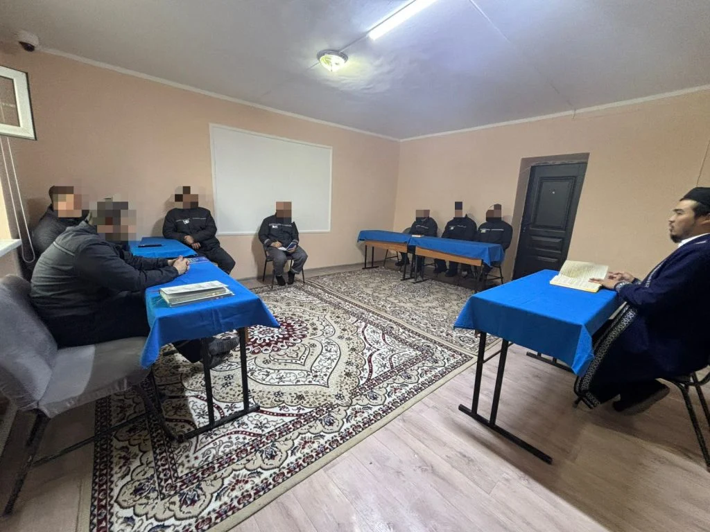 Теологиялық оңалту тобының мамандары сотталған азаматтармен дәріс өткізді