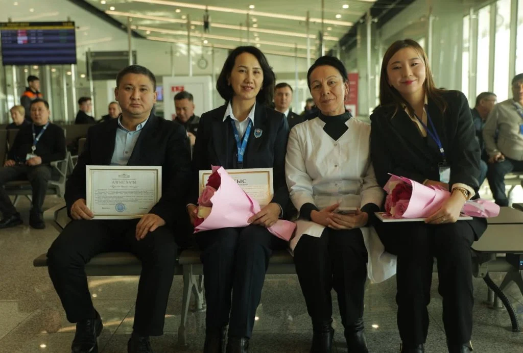 Коммуналдық мекемелер қызметкерлері марапатталды