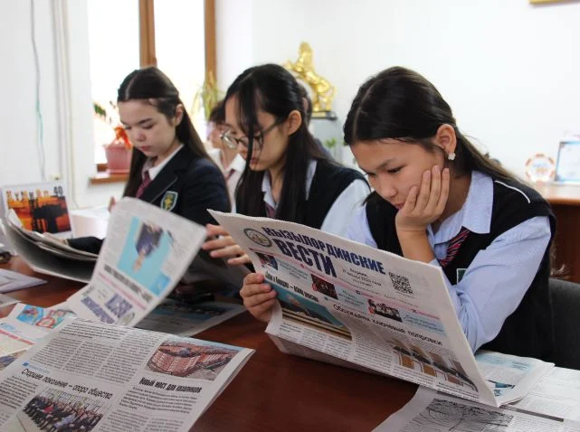 Ұлттық басылым күні: Қызылордалық зияткерлер өңірдегі баспа ісінің қалыптасу тарихымен танысты