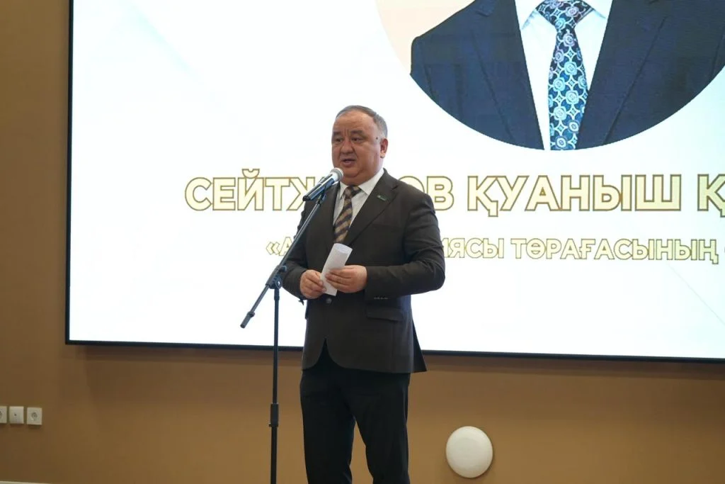 Сыр төрінде «Адал азамат: ауыл мектебінің келешегі» атты республикалық семинар-тренинг өтті