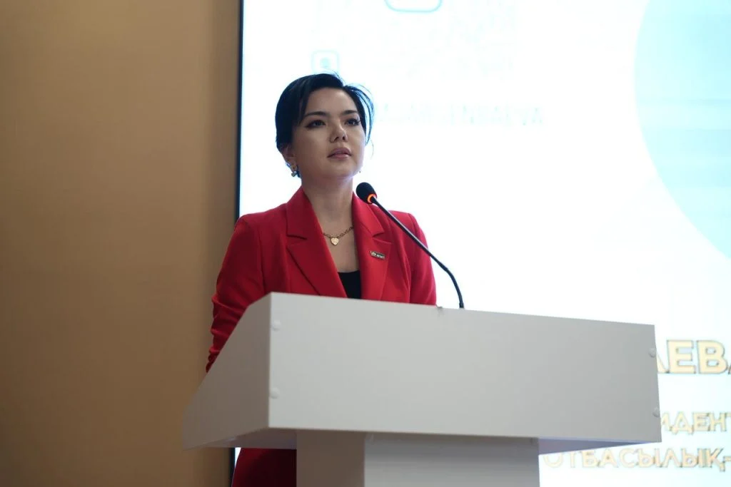 Сыр төрінде «Адал азамат: ауыл мектебінің келешегі» атты республикалық семинар-тренинг өтті