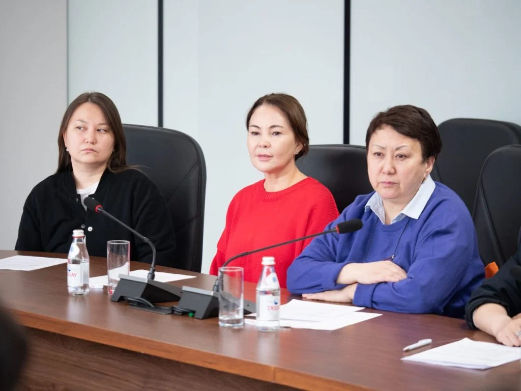 Волонтерлік қауымдастық жаңа Конституция жобасын қолдайтынын мәлімдеді