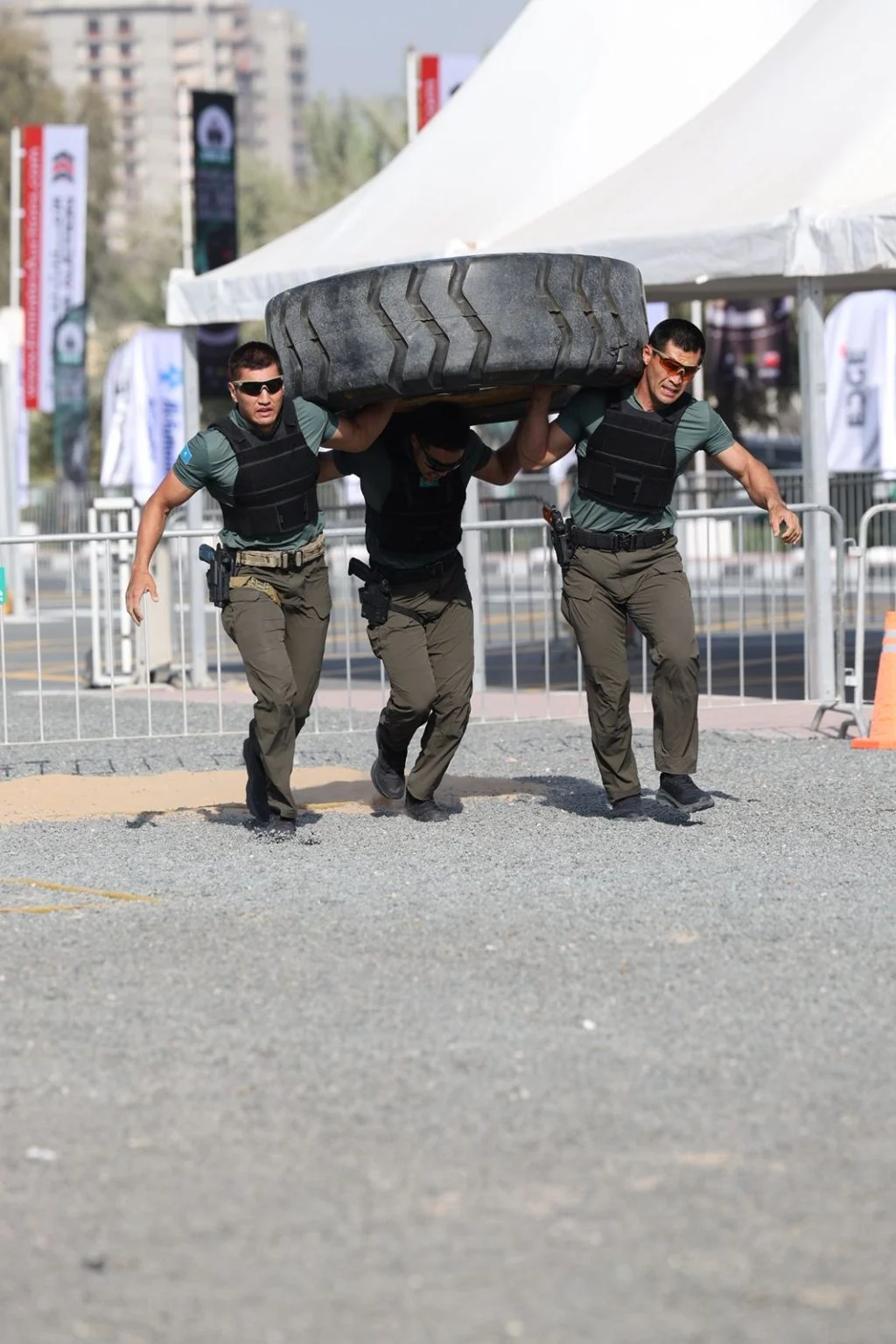 Жеңімпаздар алфавит бойынша тұр