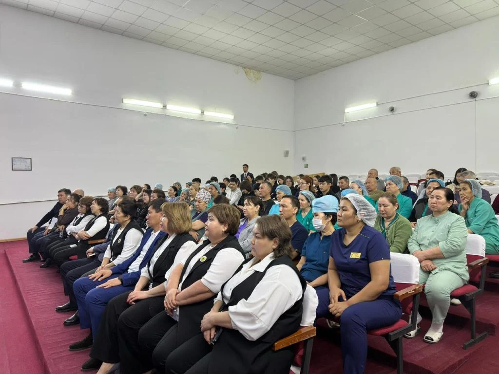 Әлеуметтік сала өкілдерімен жаңа Конституция жобасы талқыланды