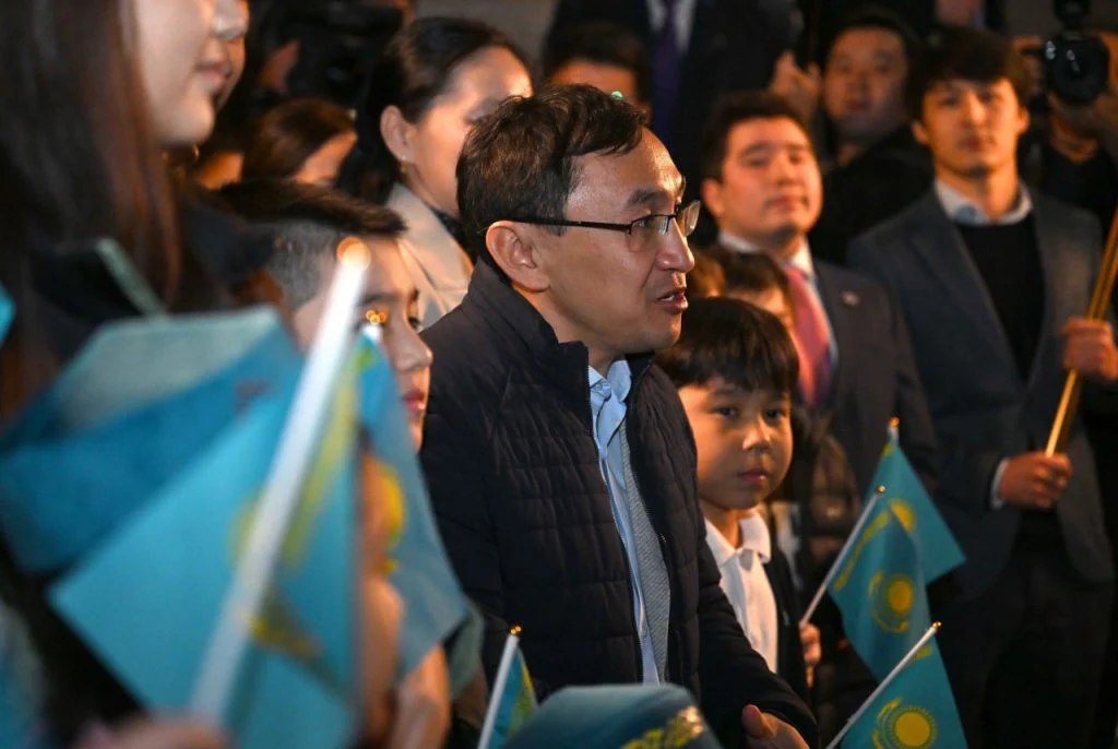 Мемлекет басшысы Вашингтонда отандастарымызбен кездесті