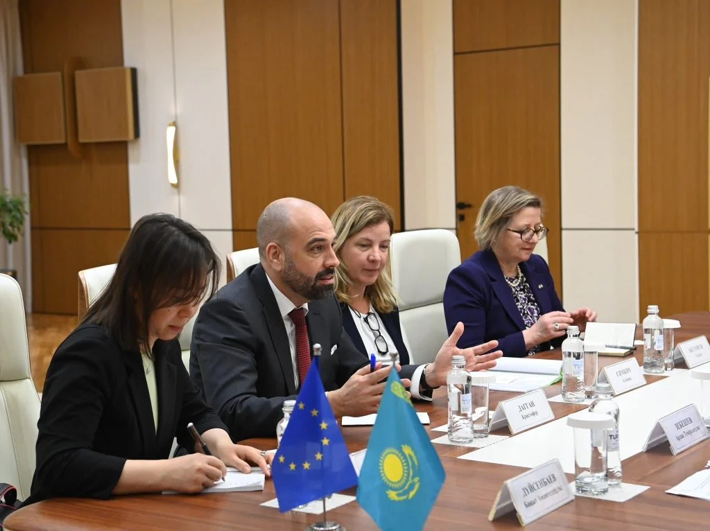 Аймақ басшысы Еуропалық Одақтың Қазақстандағы елшісімен кездесті