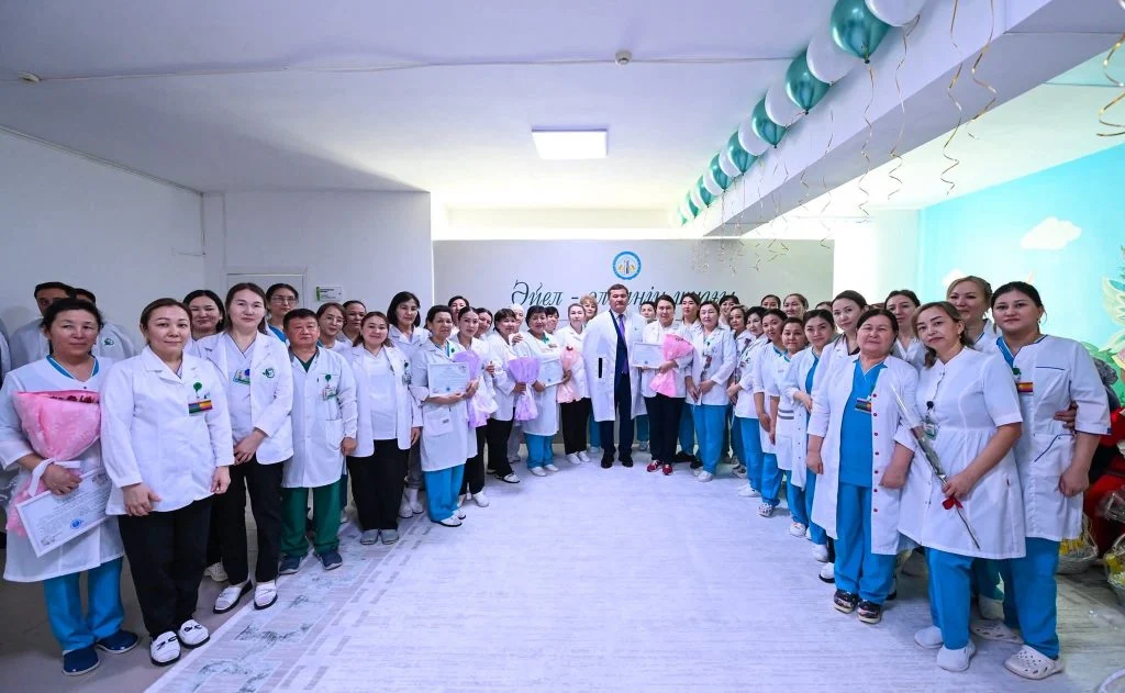 Аймақ басшысы перинаталдық орталықта аналармен кездесті