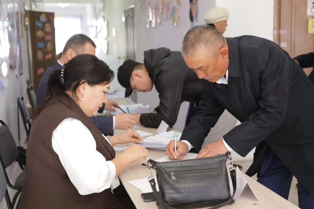 Жалағаш ауданының құрметті азаматы, «Мираж» шаруа қожалығының төрағасы Мейрамбек Бақтыбаев дауыс берді