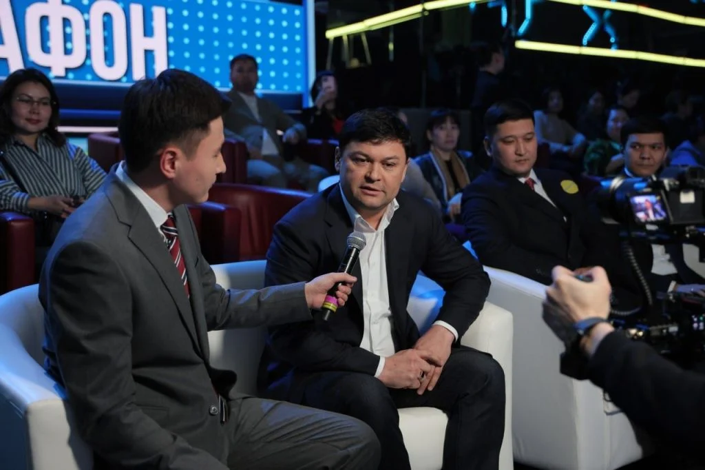 «Референдум – 2026» онлайн марафоны жалғасуда Көрермен назарына өзекті мәселелер және өнертабыстар ұсынылды