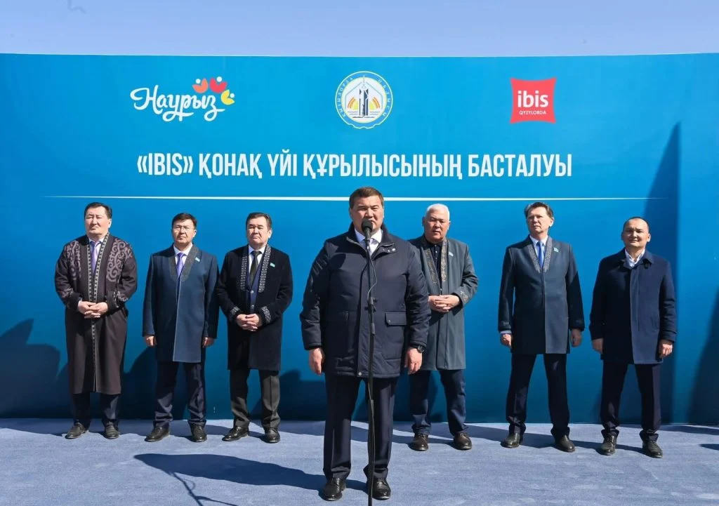 IBIS қонақүйінің іргетасы қаланып, капсула салынды