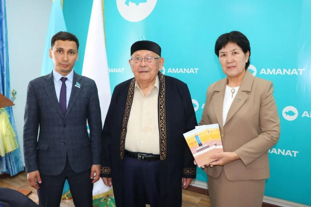 «Кітап-AMANAT»: Жаңа кітаптың тұсаукесері және таныстырылымы ұйымдастырылды
