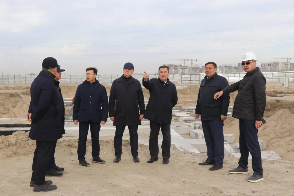 Парламент депутаттары құрылыс нысандарындағы жұмыс барысымен танысты