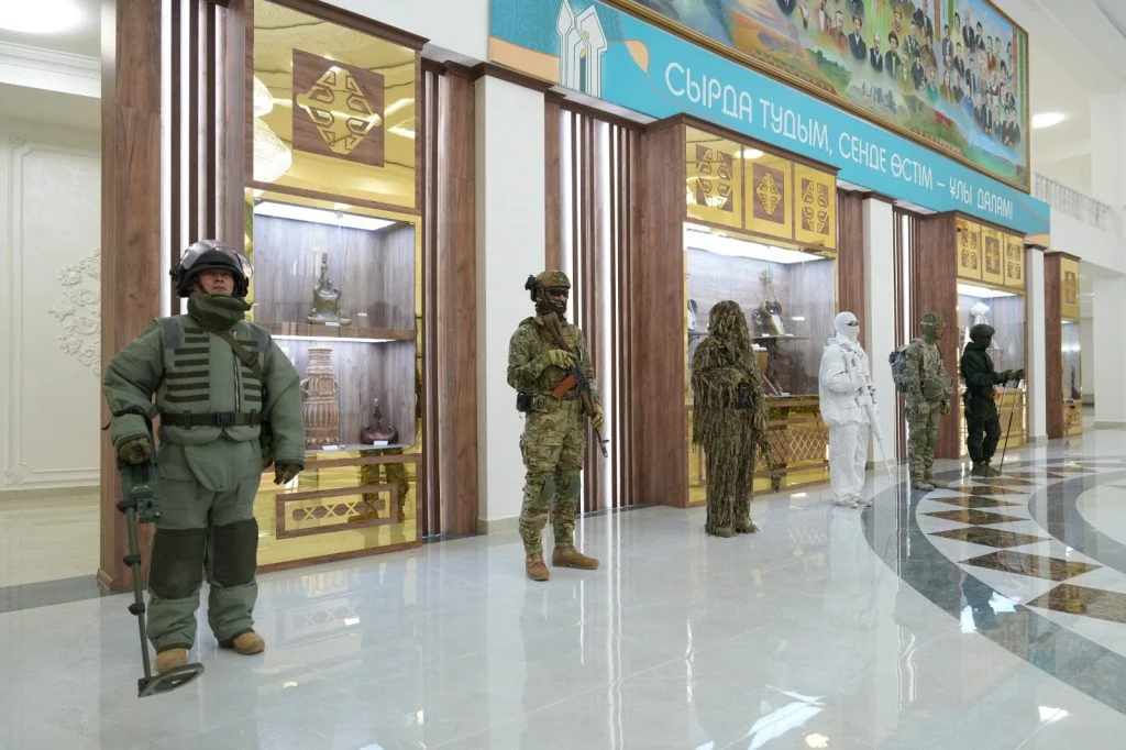 Әскери-патриоттық рухты асқақтатқан мазмұнды кеш өтті