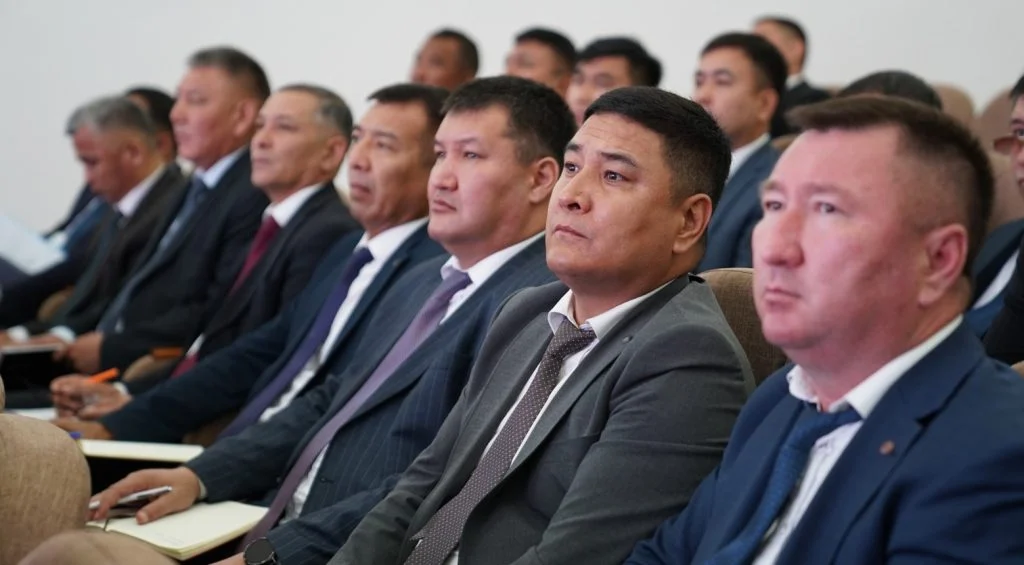 Оқушылардың қауіпсіздігі мен білім сапасы күн тәртібінен түспейді