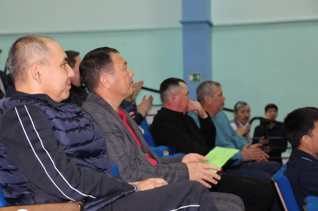 Әкелер форумы: цифрлық дәуірдегі тәрбие туралы ашық диалог