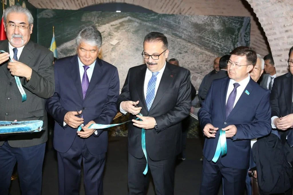 «Оғыз феномені: Ұлы Даладан Анадолыға дейін» атты халықаралық конференция мен көрме өтті