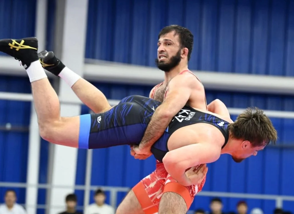 Сыр өңірінде грек-рим күресінен ересектер арасындағы халықаралық доданың ашылу салтанаты өтті