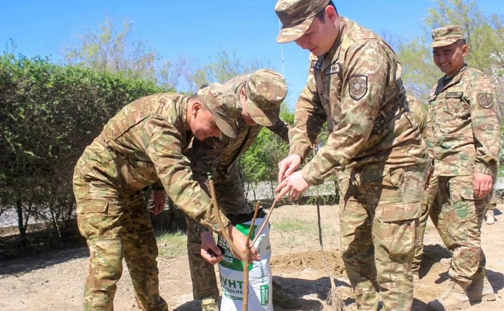 Шекара қызметінің жеке құрамы экологиялық акцияға белсене қатысты
