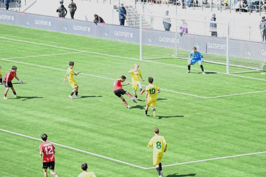 Қызылордада «Қайсар Арена» стадионында QJ лигасы ойындарының мыңыншы матчы өтті