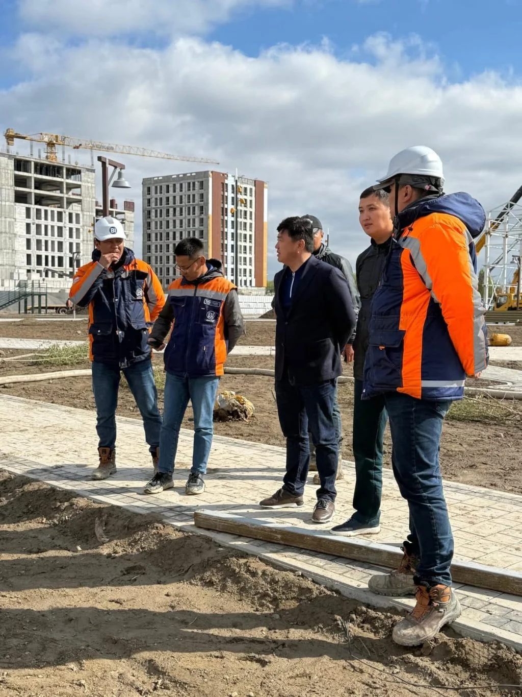 Құрылыс нысандарын аралады