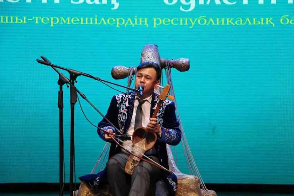 Қызылордада жыр мен әділет үндестігі: республикалық жыршы-термешілер байқауы өз мәресіне жетті